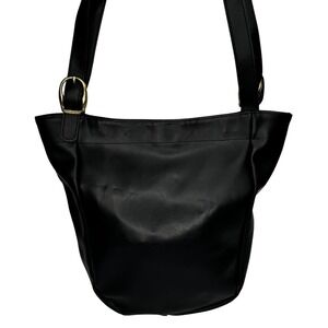 Coach‎ 308-9875 Black Leather Bucket Bag Purse Shoulder Bag Gold Hardware USA